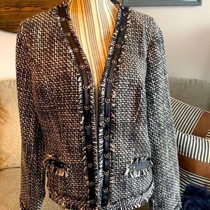 WD NY tweed cropped jacket.